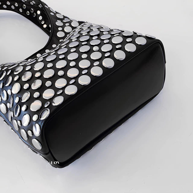 Cartera Dakota