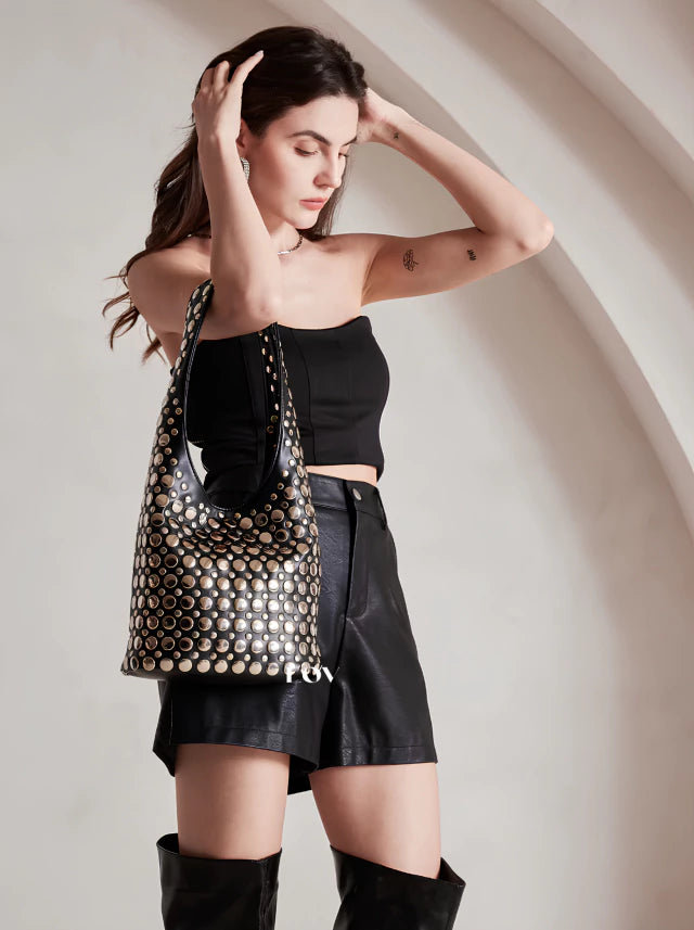 Cartera Dakota