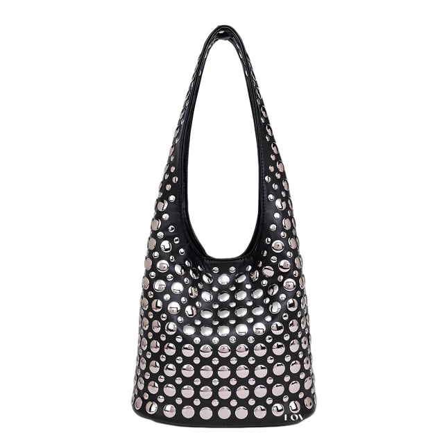 Cartera Dakota